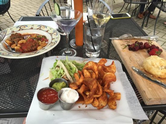 Clifton Martini & Wine Bar