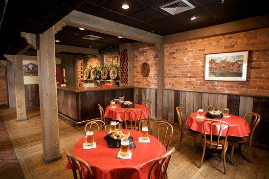 Schmidt's Sausage Haus und Restaurant