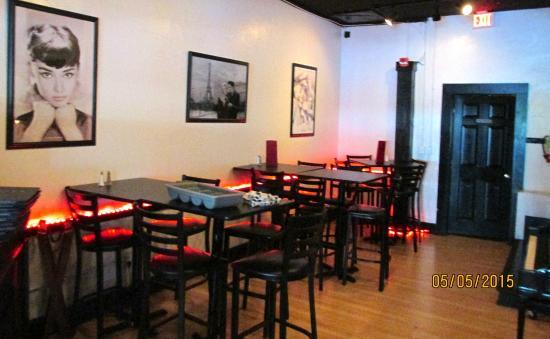 Rosie's Bar & Grill