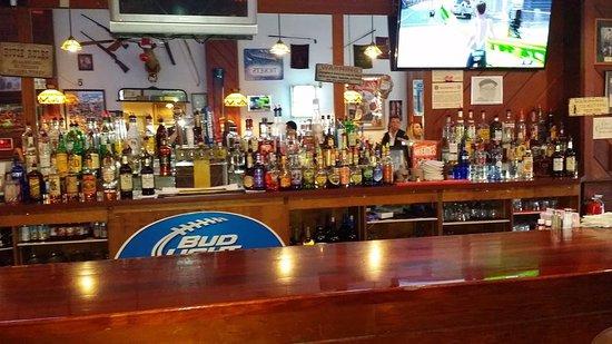 Tickets Pub & Eatery