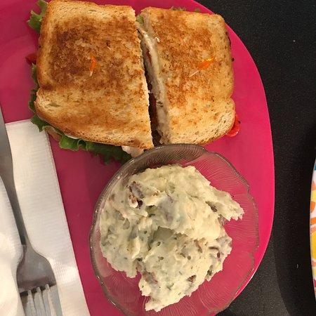 Jen's Deli