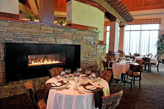 Horizons Restaurant & Lounge